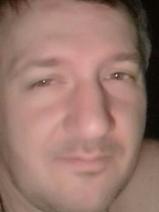 Sziasztok! György vagyok. Komoly soproni párkereső nők jelentkezését várom.