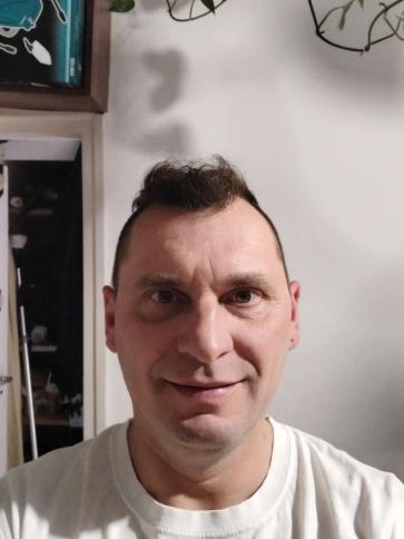 Zoli, 48 éves Budapest XIII. kerületi társkereső férfi profil fotója