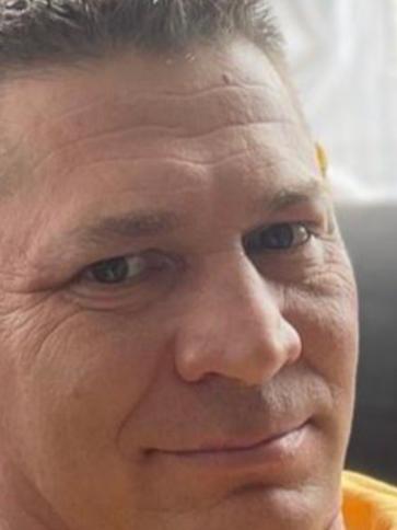 László, 48 éves pécsi társkereső férfi profil fotója