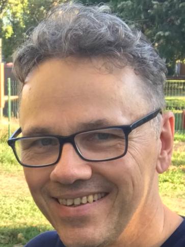 Zoli, 55 éves Budapest III. kerületi társkereső férfi profil fotója