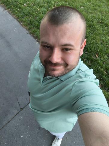 László