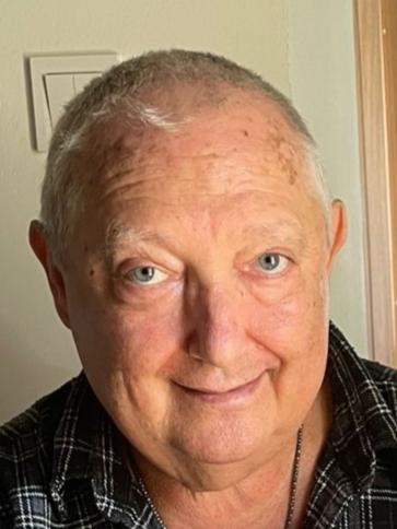 Béla, 63 éves zalaegerszegi társkereső férfi profil fotója