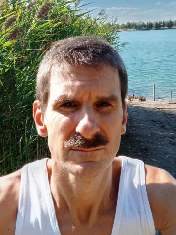 Attila, 49 éves Budapest III. kerületi társkereső férfi profil fotója