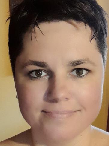 Móni