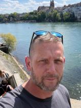 Sziasztok! Zsolt vagyok. Komoly miskolci párkereső nők jelentkezését várom.