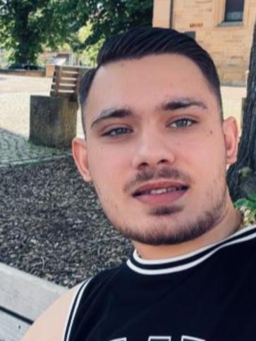 Patrik, 20 éves németországi társkereső férfi profil fotója