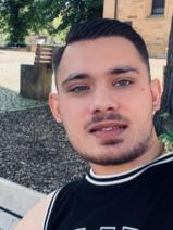 Sziasztok! Patrik vagyok. Online németországi randizni vágyó nők kattinsatok a kedvenc gombra.