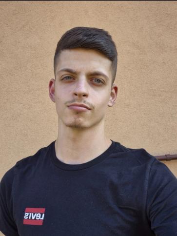 Dávid, 25 éves mezőkeresztesi társkereső férfi profil fotója