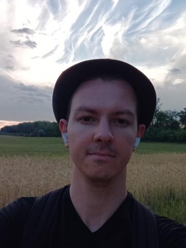 Balázs, 29 éves Budapest XVI. kerületi társkereső férfi profil fotója