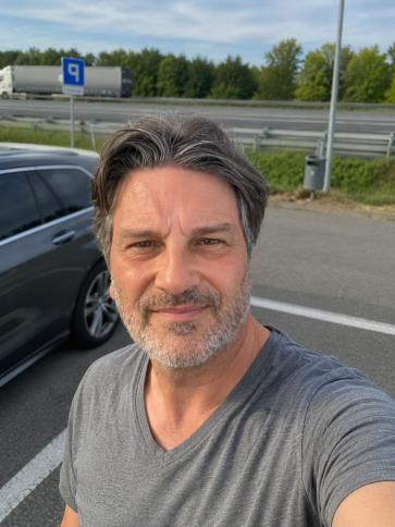 Kalman, 52 éves németországi társkereső férfi profil fotója