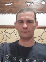 Sziasztok! Zoltán vagyok. Komoly bátonyterenyei párkereső nők jelentkezését várom.