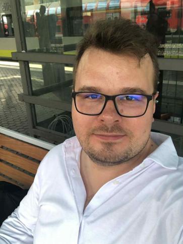 Viktor, 34 éves Budapest I. kerületi társkereső férfi profil fotója