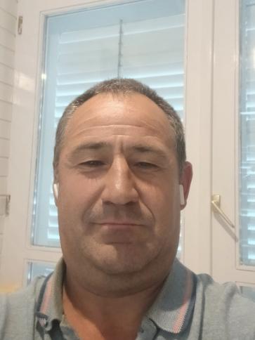 Ianko, 46 éves Budapest III. kerületi társkereső férfi profil fotója