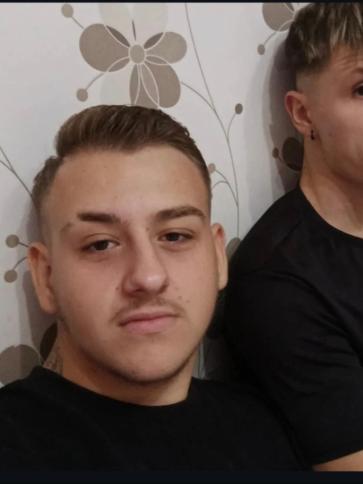 Daniel, 19 éves tatabányai társkereső férfi profil fotója