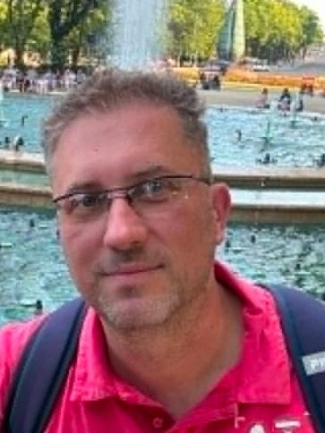 Péter, 46 éves debreceni társkereső férfi profil fotója