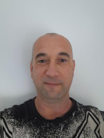 István