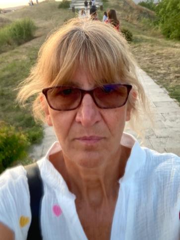 Andrea, 66 éves Budapest XII. kerületi társkereső nő profil fotója
