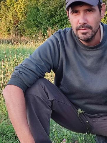 Laci, 47 éves karcagi társkereső férfi profil fotója