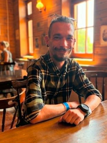 Ármin, 38 éves Budapest XIII. kerületi társkereső férfi profil fotója