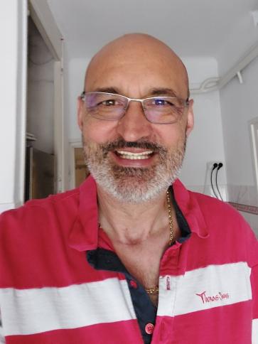 János, 57 éves Budapest XVIII. kerületi társkereső férfi profil fotója