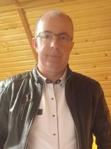 Sziasztok! Levi vagyok. Komoly Bács-Kiskun megyei párkereső nők jelentkezését várom.