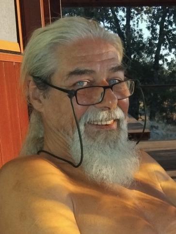 Gábor, 60 éves portugáliai társkereső férfi profil fotója