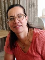Sziasztok! Eva vagyok. Komoly budapesti társkereső férfiak jelentkezését várom.