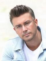 Sziasztok! József vagyok. Komoly nyíregyházi párkereső nők jelentkezését várom.