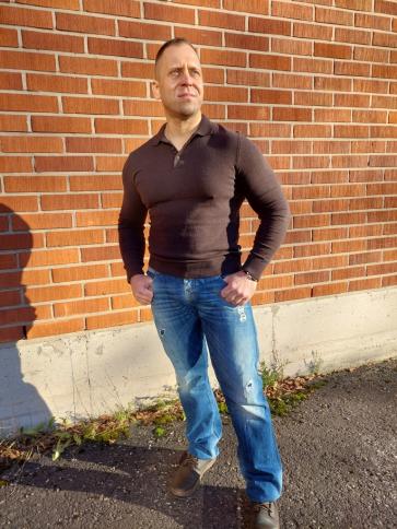 Gábor, 40 éves kazincbarcikai társkereső férfi profil fotója