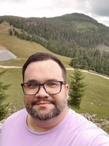 Sziasztok! Róbert vagyok. Komoly dusnoki párkereső nők jelentkezését várom.