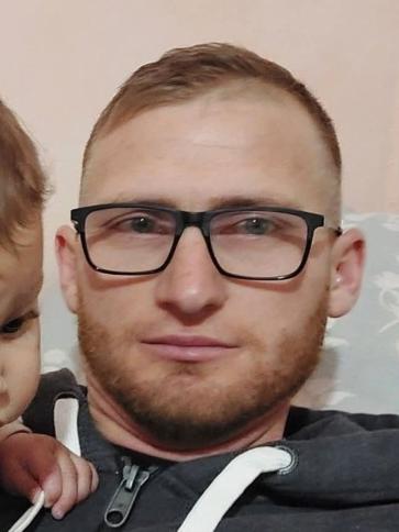 Balázs, 38 éves almáskeresztúri társkereső férfi profil fotója