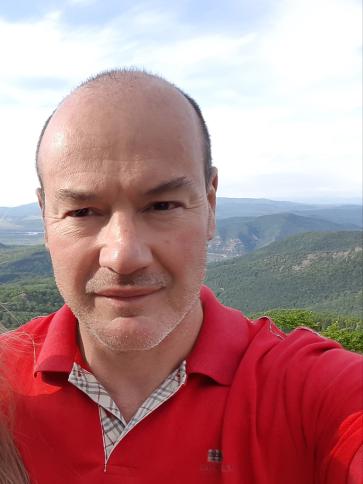 Zoli, 53 éves Budapest III. kerületi társkereső férfi profil fotója