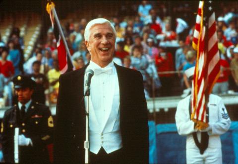 Csupasz pisztoly film