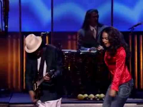 Carlos Santana- Alicia Keys - Black magic woman youtube
