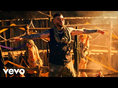 Az egyik kedvenc zeném,jó a szövege tetszik a nyelv amin énekel youtube