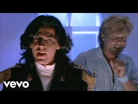 a külföldiek közül ez a kedvencem a régiek közül youtube