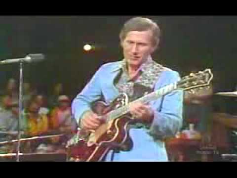 Itt kezdődik a gitártudás... youtube