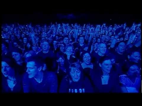 GYÖNYÖRŰ  KÁR HOGY CIPŐ MÁR FENT ÉNEKEL AZ ÉGBEN  youtube