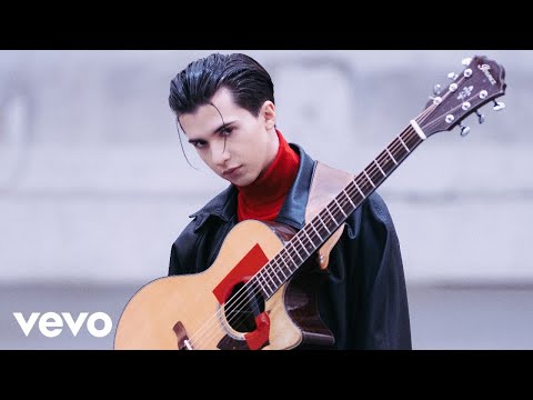 Bach - D-mol toccata és fuga gitáron youtube