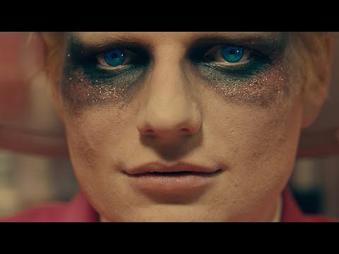 Ed Sheeran ......Nagyon jó:-) youtube