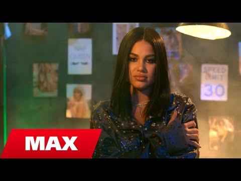  spanyol csaj aki egyszerűen csoda szép és van hangja  youtube