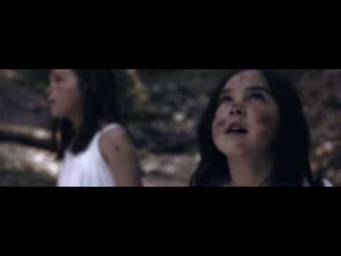 Az egyik kedvenc, minden benne van :) youtube